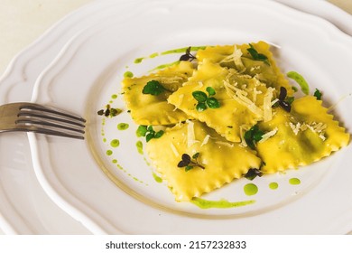 Ravioli With Spinach And Cheese, Green Sauce, On A Light Background, Selective Focus, No People,