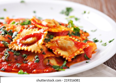 Ravioli with tomato sauce