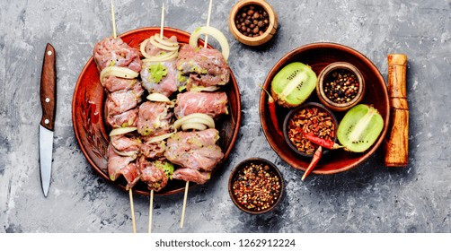 Raw Beef Kebab In Kiwi Marinade.Bbq Meat On Wooden Skewers.Long Banner