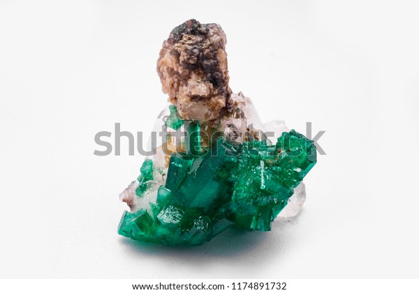 4 Kg Natural Brazilian Green Emerald Rough High-quality