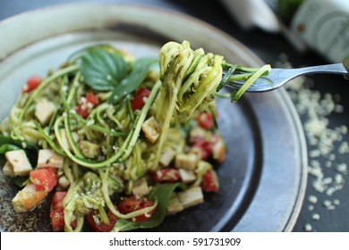 Raw Food. Zoodles (Zucchini Noodles) With Basil Pesto.