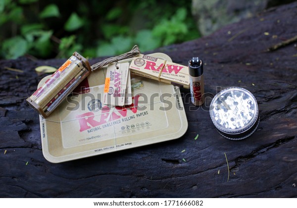 raw smoking kit With Grinder 