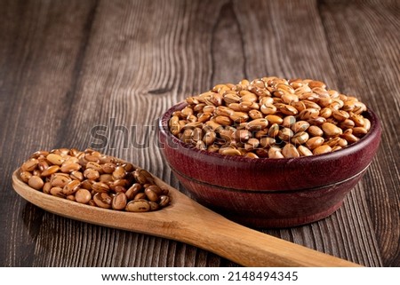 Raw pinto beans on the table.