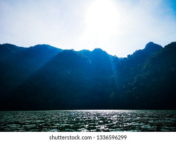 rays on the mountain 