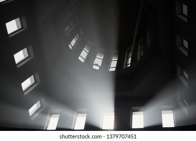 rays under the dome of the windows