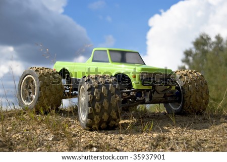 RC Car  Monster Truck green