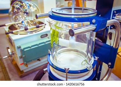 Reactor system in the laboratory. Device for carrying out chemical processes. Laboratory mixer. Mixing device. Laboratory equipment. Chemistry industry.