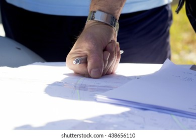 reading the  land map