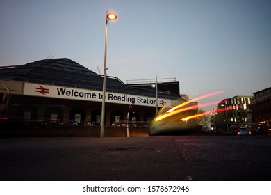 READING, UK - NOVEMBER 28, 2019: The Taxi Rank Outside The Main Train Station In Reading, Berkshire, UK.