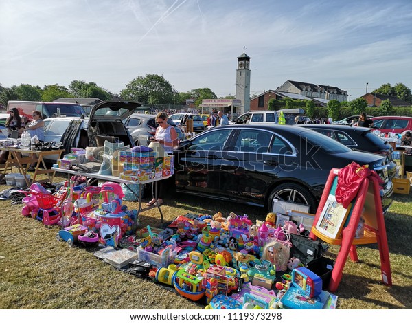 Classic Antique car boot sale berkshire with Best Inspiration