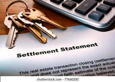 Real Estate Home Seller Settlement Statement Realtor Worksheet For House Sale Estimated Net Profit At Closing With House Keys And Calculator