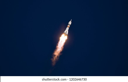 Real Rocket in Flight, Launch Rocket From the Baikonur Cosmodrome, a Flying Rocket in the Sky. Rocket launcher crash explosion and fall spaceship the Soyuz