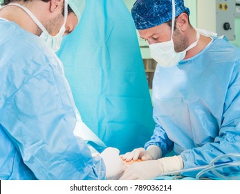 Real Surgery Team Operating Room Photos Stock Photo 789036214 ...