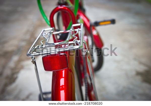 red reflector bike
