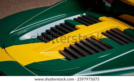 Rear deck lid on a sports car