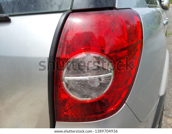 Rear light of the\
pickup car. Tail light