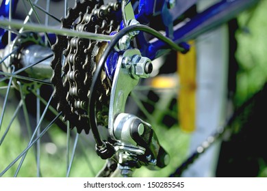 rear bike wheel with cassette