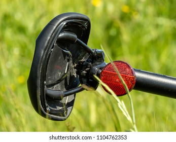 bicycle rear reflector