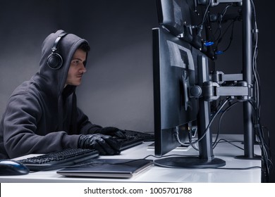 Cool 1950s 60s Radio Dj Makes Stock Photo 1403062010 | Shutterstock