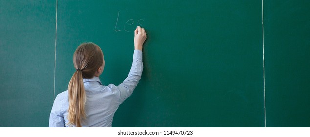 1,234 Teacher Greenboard Images, Stock Photos & Vectors | Shutterstock