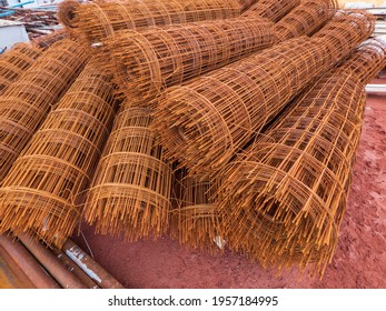 Rebar Bundle As A Netting For Construction