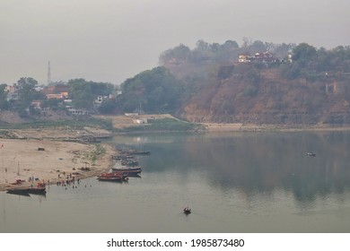 Recent View Of Chunar Fort With Selective Focus. The Most Oldest Fort Of India In The Mirzapur District In Uttar Pradesh With Copy Space. Princess Chandrakanta's Fort At The Bank Of River Ganges.