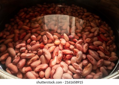 Recipe Cooking a dish of red beans. Soak