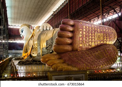  Reclining Buddha 