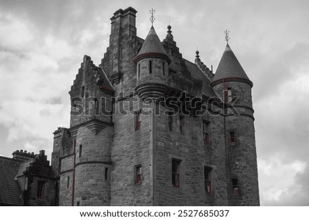 Recolored version of the tower of Belfast Castle