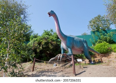 Reconstructed Life-size Animated Models Of A Dinosaur. The New One Largest Park Of Dinosaurs In Ukraine, Uman, August 24, 2021