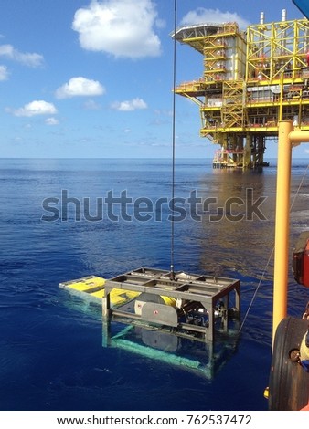 Recovering ROV to DMS at Sarawak Offshore, Malaysia, South China Sea.