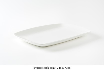 Rectangle All-white Porcelain Plate With Rounded Corners