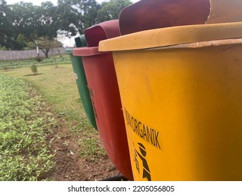 Recyclable Yellow Organic Trash Can