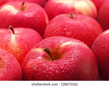 Red apple - Powered by Shutterstock