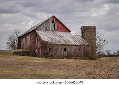 33,649 Old red barn Images, Stock Photos & Vectors | Shutterstock