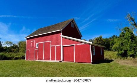 Red Barn At Historic New Bridge Landing In River Edge, New Jersey