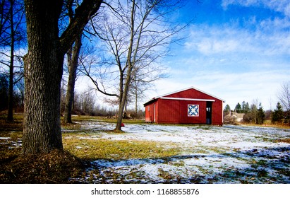 Red Barn Quilt Art Farm