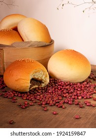 Red Bean Buns - Japanese Red Bean Paste Bun