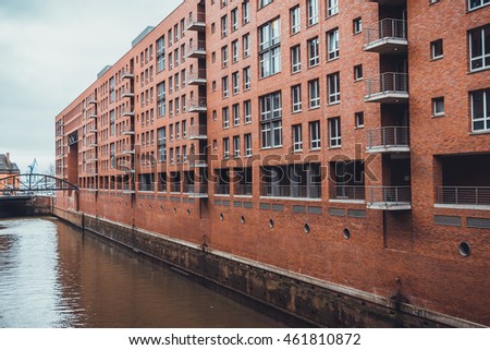 Similar – Foto Bild Hamburger Hafen bei Sonnenuntergang