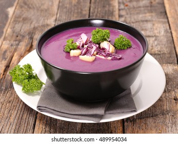 Red Cabbage Soup