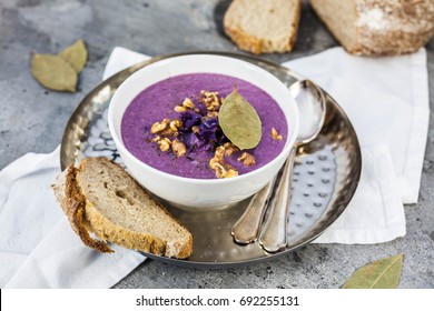 Red Cabbage Soup