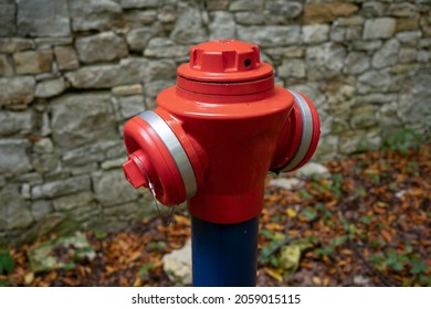 red double head fire hydrant stand post
