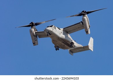 Red Dragons MV-22 Osprey Darwin - Powered by Shutterstock