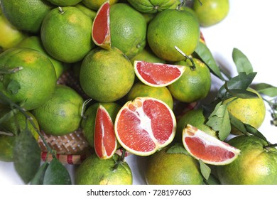 Red Fleshed Cara Cara Navel Orange - Fruits Close Up 