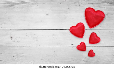 633,964 Hearts wooden background Images, Stock Photos & Vectors