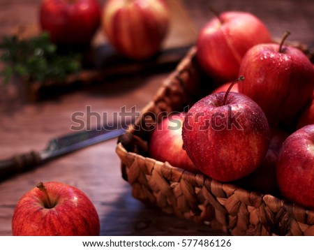 Red juicy apples