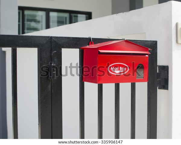 Letter box for external gate