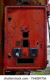 red metal box with start button