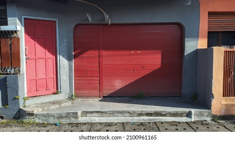 Red Metal Rolling Door For Home Safety