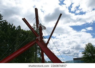 Red monument from different angles 